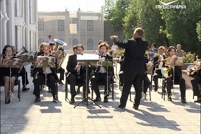 Одно из крупнейших предприятий нефтяной промышленности страны отметило 65-летие