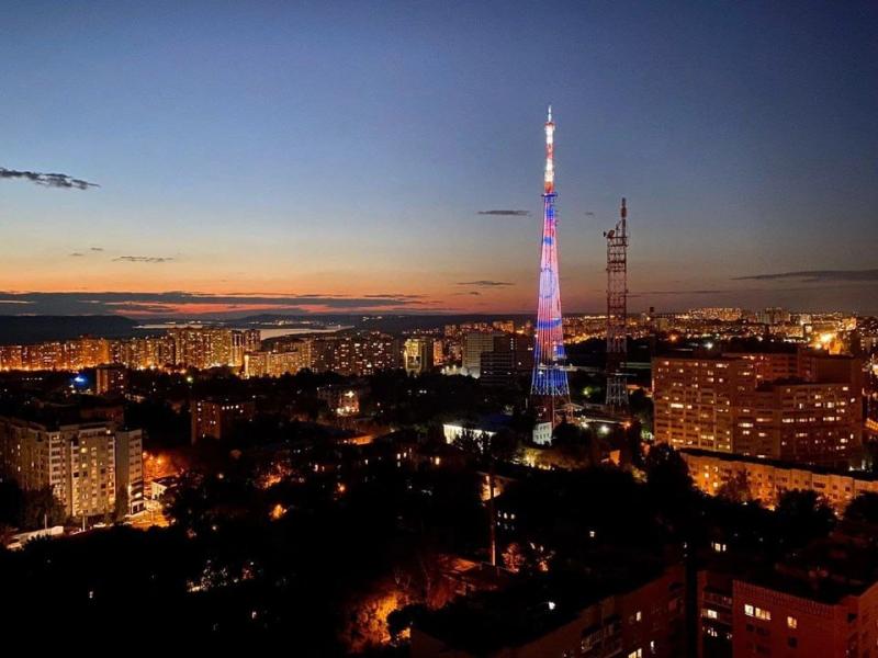 Самарская телебашня включит праздничную подсветку в честь Дня весны и труда