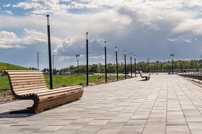 В Сызрани общественники проверили состояние новой городской набережной