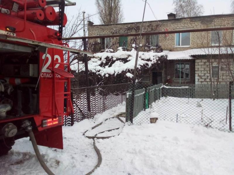 В Самарской области два часа тушили многоквартирный дом