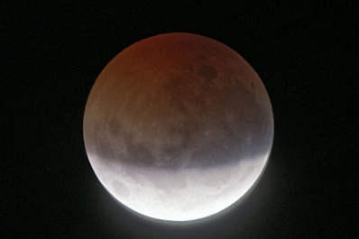 Этой ночью в Самарской области можно увидеть лунное затмение