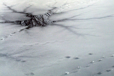 На Волге под Сызранью два рыбака провалились под лёд