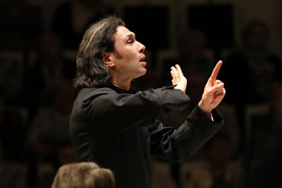 В Самаре впервые выступил всемирно известный дирижер Владимир Юровский