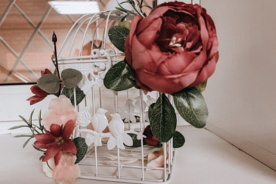 Предсказуем и не критикует: почему люди влюбляются в вымышленных персонажей