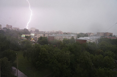 Град, ливень и штормовой ветер обрушатся на Самару и область в ближайшие часы