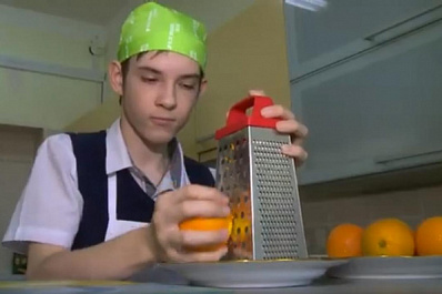 В Самаре школьники с ОВЗ с младших классов осваивают азы будущих профессий