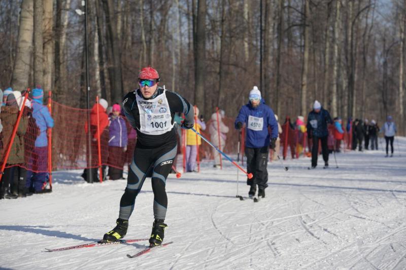 Вячеслав Федорищев поприветствовал участников и гостей "Лыжни России" в Самаре