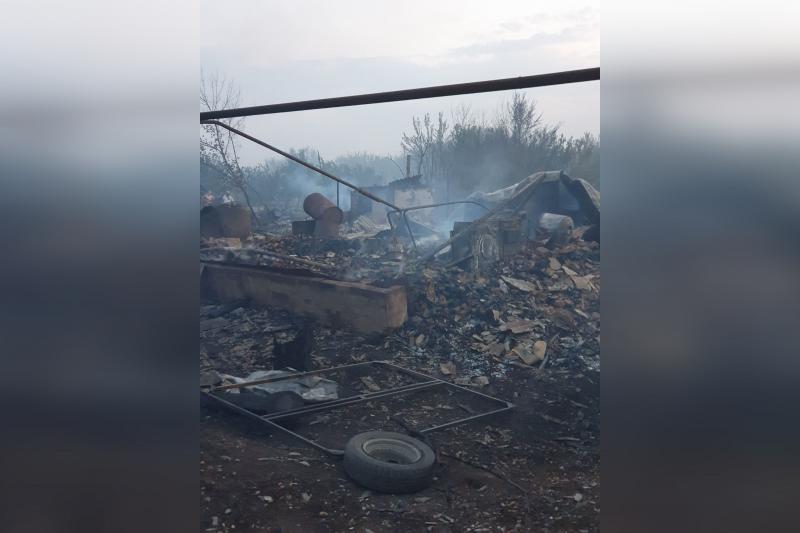 Пожар в Кинельском районе: в Павловке сгорел дом многодетной семьи