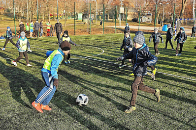 Искусственная трава и мини-футбол: в Самарской области появятся новые спортплощадки