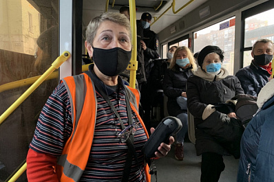 В Минсоцдеме объяснили, как разблокировать социальные карты самарцев