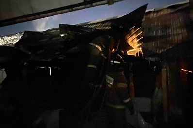 Ночью 14 мая в Самарской области тушили пожар площадью 100 квадратных метров