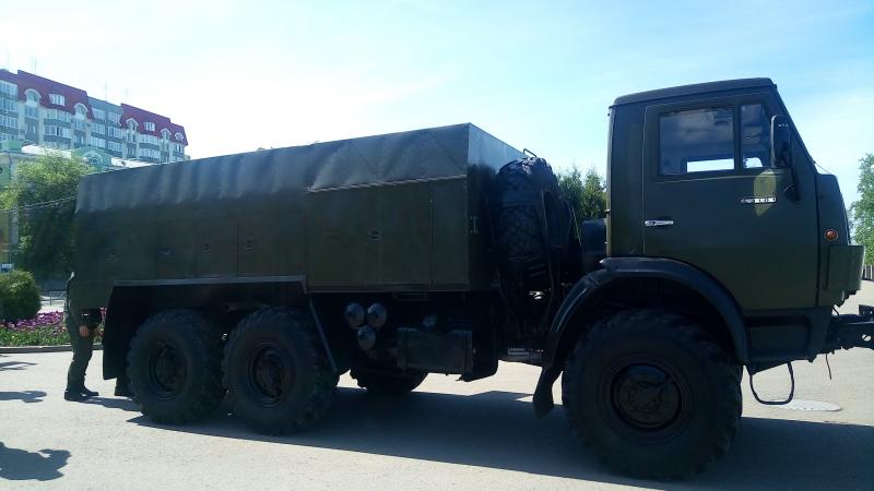 В Самаре и Тольятти военные дезинфицируют парки