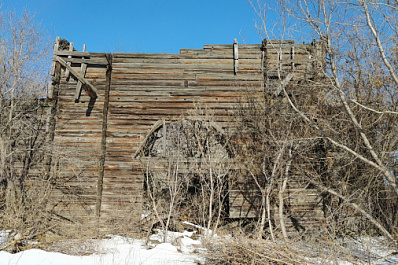 Храм над речкой Теплой: судьба старинной деревянной церкви в Пестравском районе