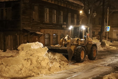 Самарцев предупредили о ночных работах по вывозу снега