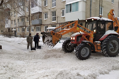 На тольяттинский воскресник вышли 770 дворников и 86 единиц техники