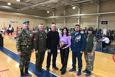 В Новокуйбышевске стартовало первенство по кикбоксингу, посвященное памяти Артема Пономаренко