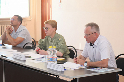 Глава Самары провела совещание по состоянию воздуха в микрорайоне Волгарь