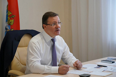 Дмитрий Азаров в канун праздника встретился с многодетными семьями Самарской области