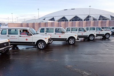Президент России: власти организовали закупку нового транспорта для медиков