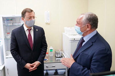 Дмитрий Азаров: "Современное медицинское оборудование должно служить людям"