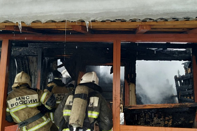 В Самаре пожар повышенной сложности тушили более 80 человек