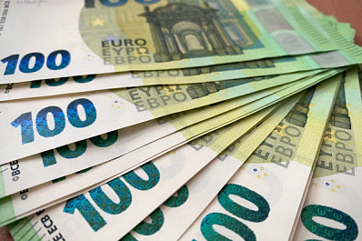 В самарском аэропорту в 2024 году выявили 33 попытки незаконно провезти валюту