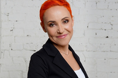 Политконсультант Алёна Август: "Границы в душе стереть нельзя"