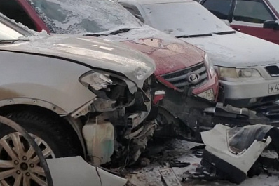 В Тольятти пьяный автомойщик угнал Mazda CX-5 и разбил пять авто