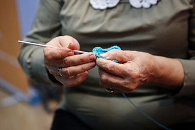 От вязания до алмазной мозаики: какие виды рукоделия популярны у россиян