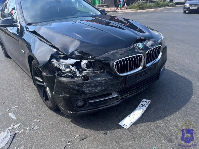 В Самаре 75-летний пенсионер на "Весте" влетел в "Ниссан"