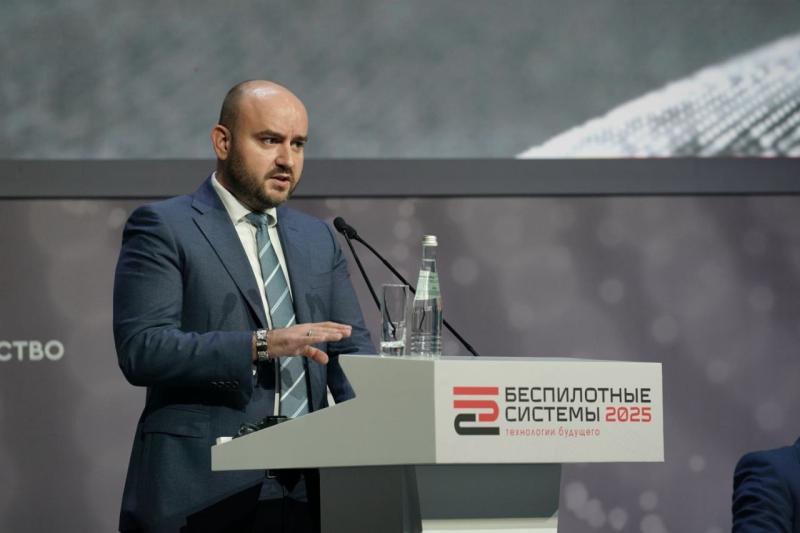 Вячеслав Федорищев: "Обнуляем всю региональную компоненту по налогам для разработчиков беспилотных систем"