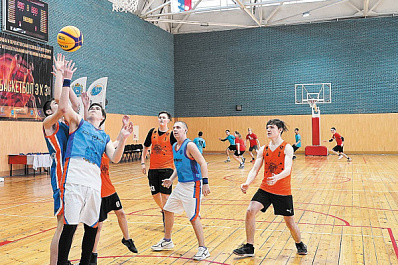 Сыграли в "тихий баскетбол": в Самаре провели чемпионат и первенство области для игроков с интеллектуальными нарушениями