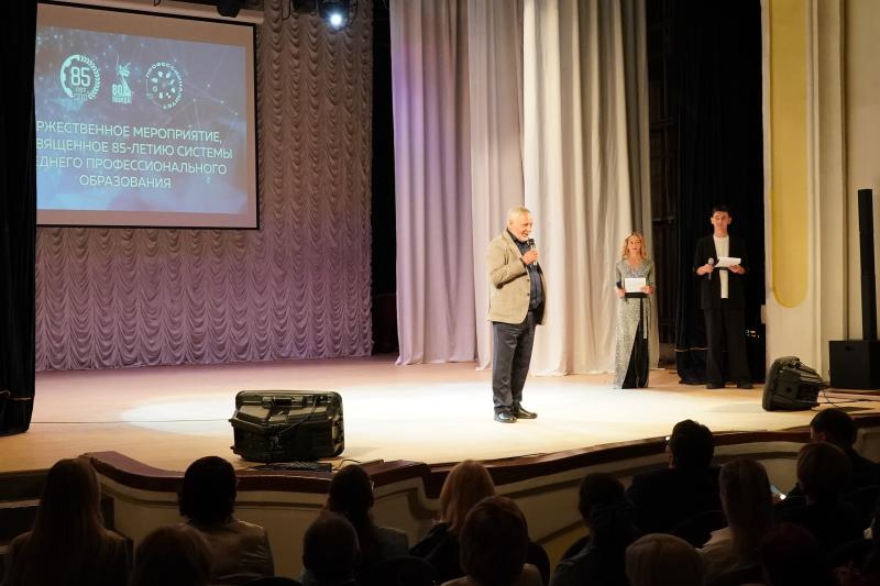 Воспитывают профессионалов: как развиваются колледжи и техникумы в Самарской области