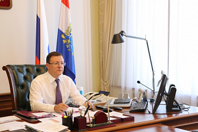 Дмитрий Азаров поручил отработать обращения жителей региона к Президенту России в короткие сроки