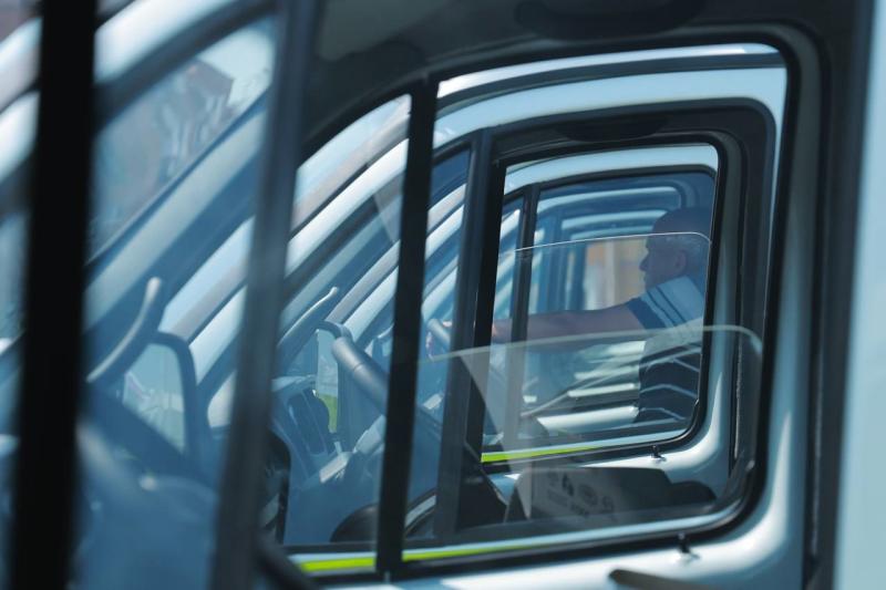 Вячеслав Федорищев передал главврачам больниц региона 106 автомобилей неотложной медпомощи