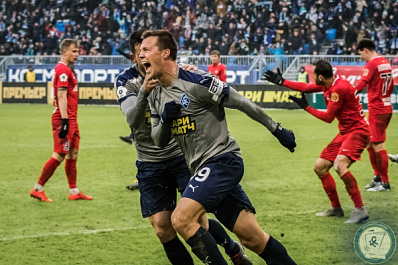 В Самаре стартовала продажа билетов на матчи "Крыльев Советов" с "Рубином" и "Спартаком"