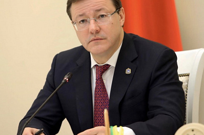 Дмитрий Азаров поздравил жителей региона с Днём Военно-Морского Флота