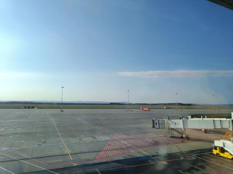 Почти две сотни пассажиров из Волгограда застряли в аэропорту Самары