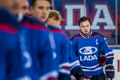 Тольяттинская "Лада" сыграет с "Металлургом" из Новокузнецка