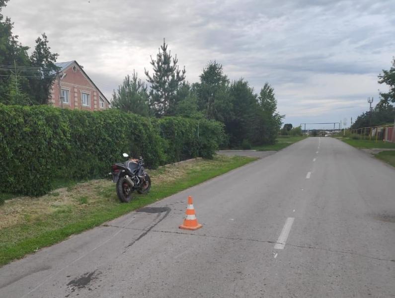 В Самарской области мотоциклист без прав сбил 12-летнюю девочку