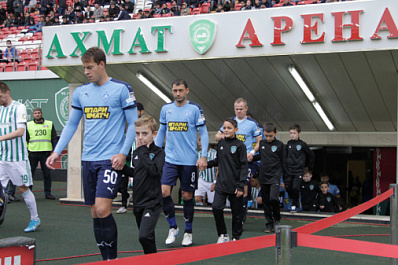 "Крылья Советов" спаслись от поражения в матче в Грозном