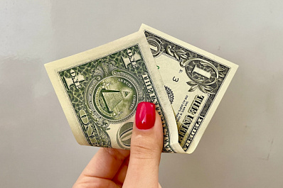 "Ничто не вечно на земле": депутат Госдумы - о судьбе доллара