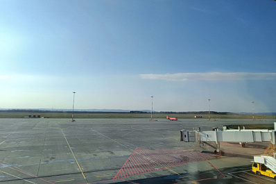 Почти две сотни пассажиров из Волгограда застряли в аэропорту Самары