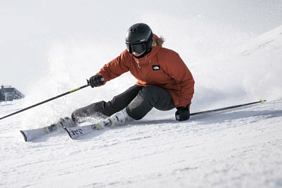 В Самаре юные горнолыжники успешно справились с трассой 