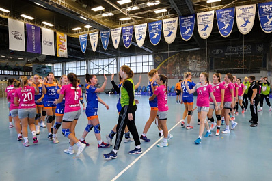 Гандбольная "Лада" проведёт товарищеские матчи с "Уфой-Алисой"