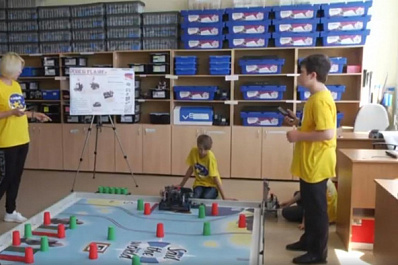 Юные инженеры из Самарской области представили волжского робота на международном конкурсе