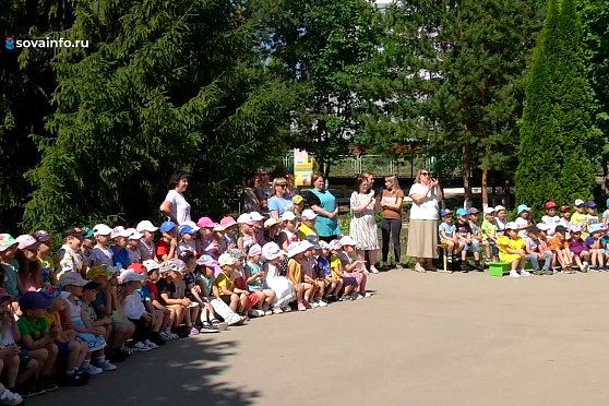 День защиты детей, лучшие экологи и проекты школьников. Хорошие новости Волжского района