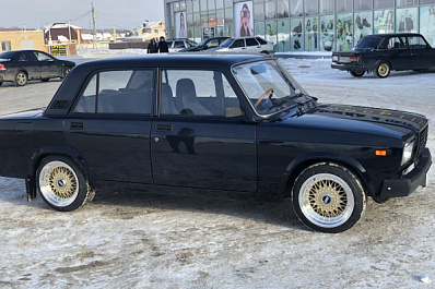 Житель Самары с помощью эвакуатора угнал семерку