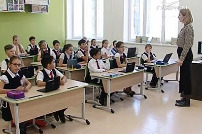 Школы Самарской области полностью перейдут на электронные журналы