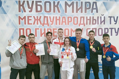 Жигулевские гиревики завоевали 6 золотых медалей на этапе Кубка мира 